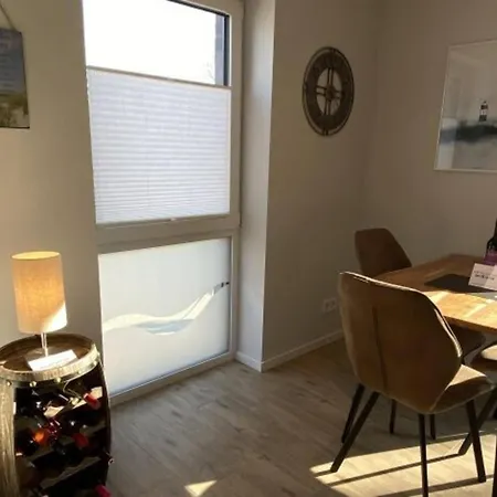 Near The North Sea Modern Retreat *